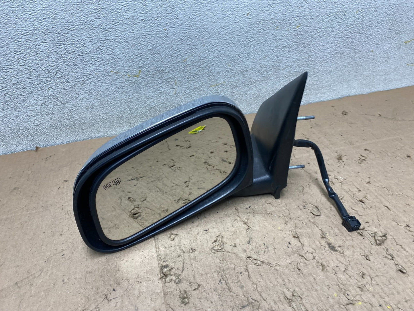 2007 2008 2009 Chrysler Aspen Left Driver LH Heated Mirror Auto Dim Oem W3590 MS6