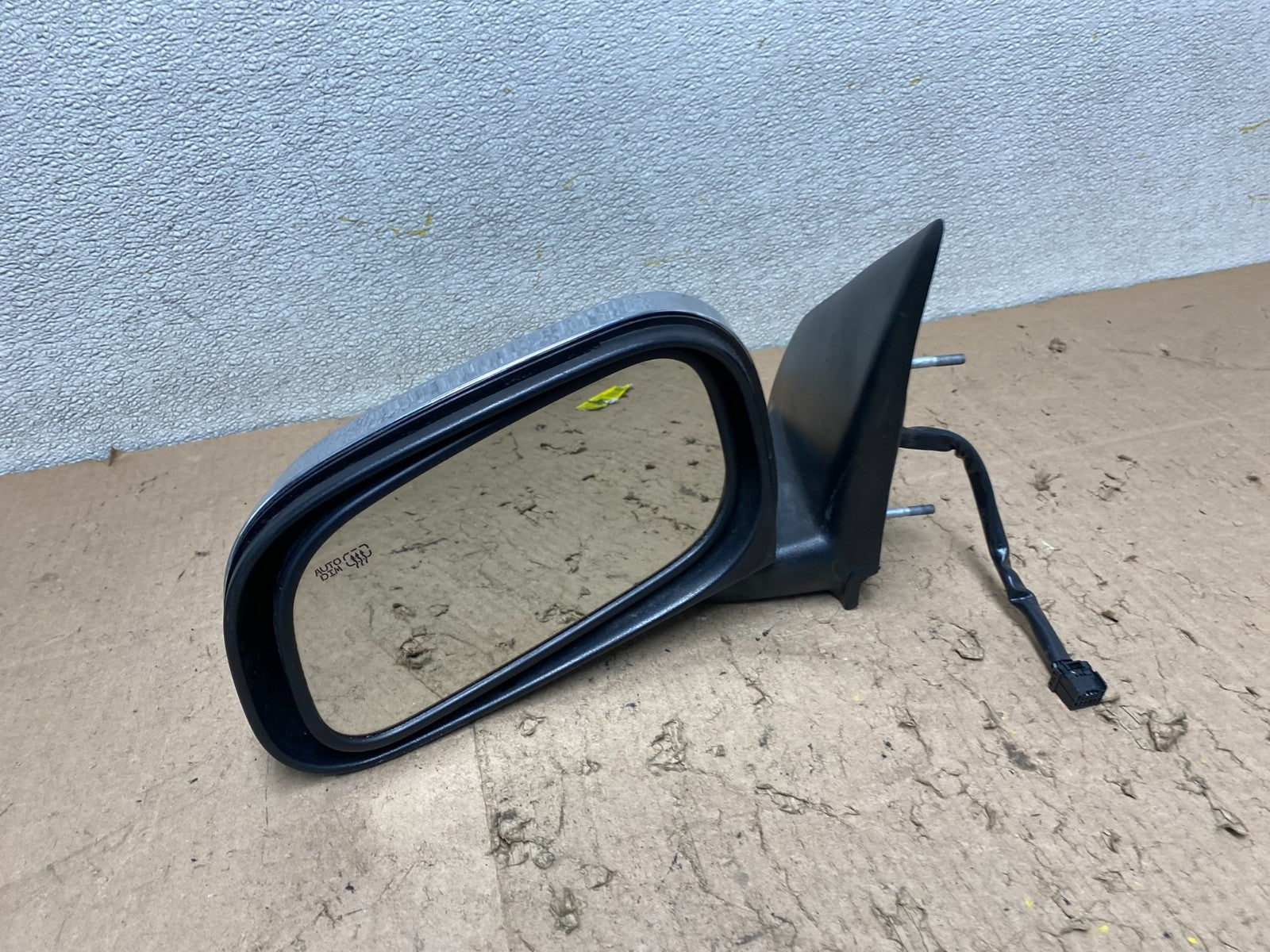 2007 2008 2009 Chrysler Aspen Left Driver LH Heated Mirror Auto Dim Oem W3590 MS6