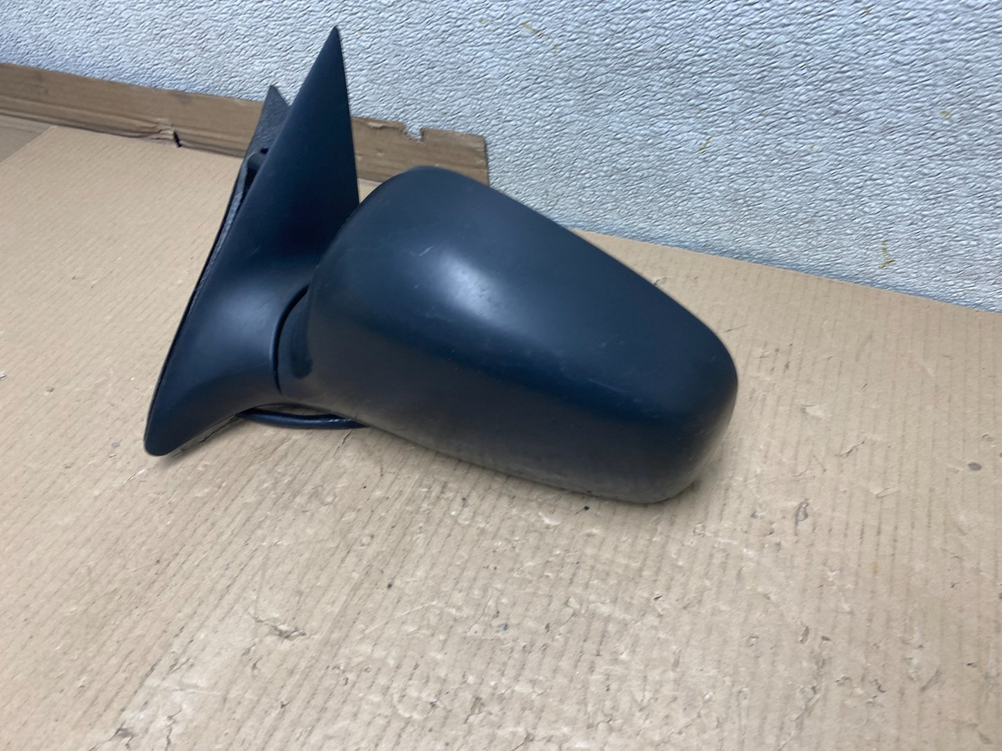 2003 to 2011 Left Driver LH View Heat Door Mirror U2669 DG1