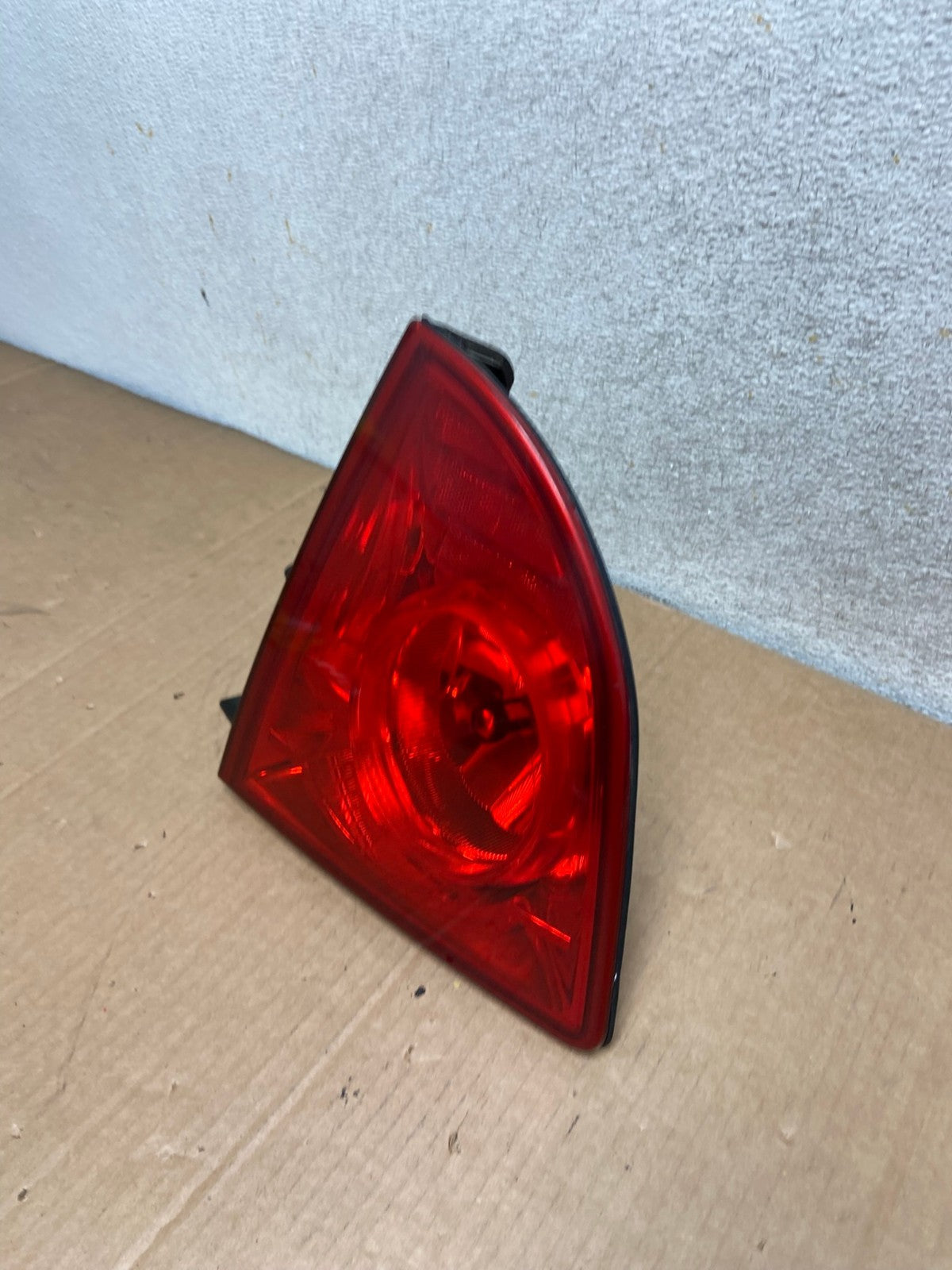 2008 - 2012 Chevrolet Malibu Right Passenger RH Side Tail Light AI8398 LK1