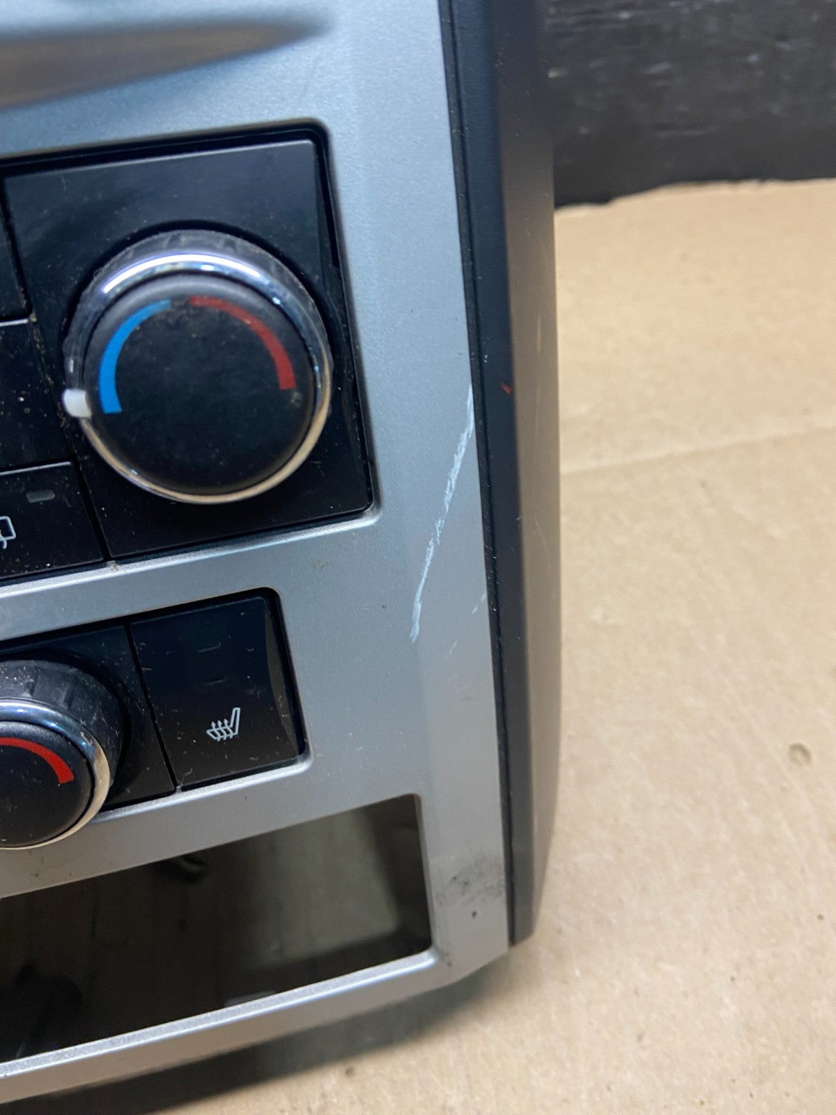 2008-2010 Dodge Grand Caravan Radio Bezel Climate Control Heat AC Heater t1940 D3