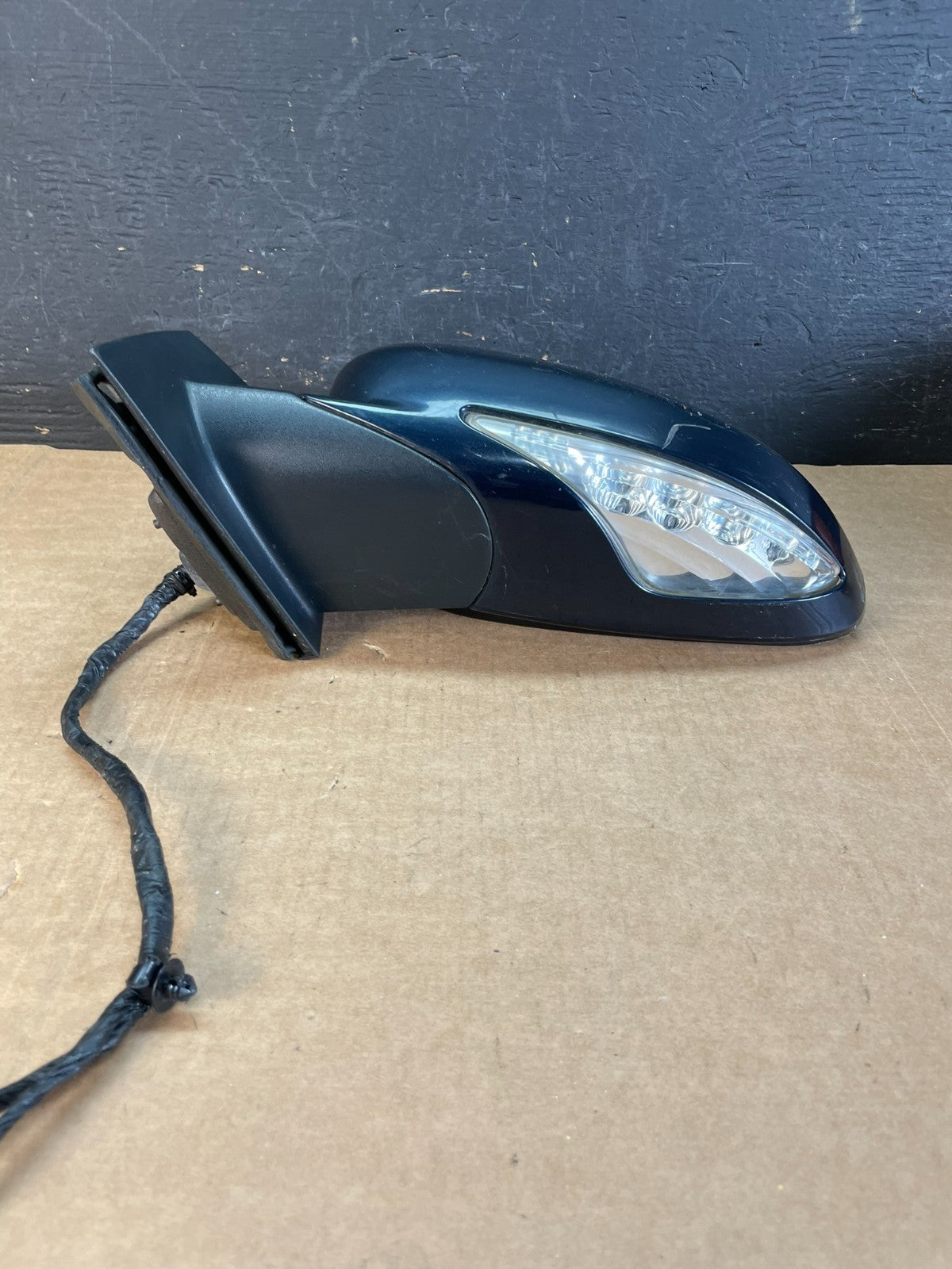 2008-2012 Buick Enclave Left Driver Heat Door Turn Sg Mirror Heated OE AE8312 DG3
