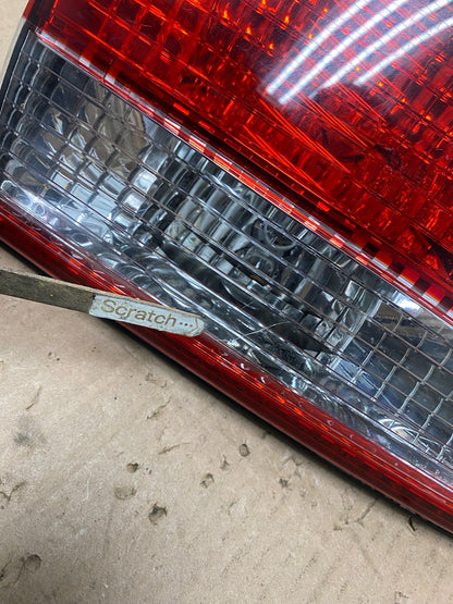 2001 2002 2003 Toyota Sienna Left Driver Lh Side Inner Tail Light U8188 DW3