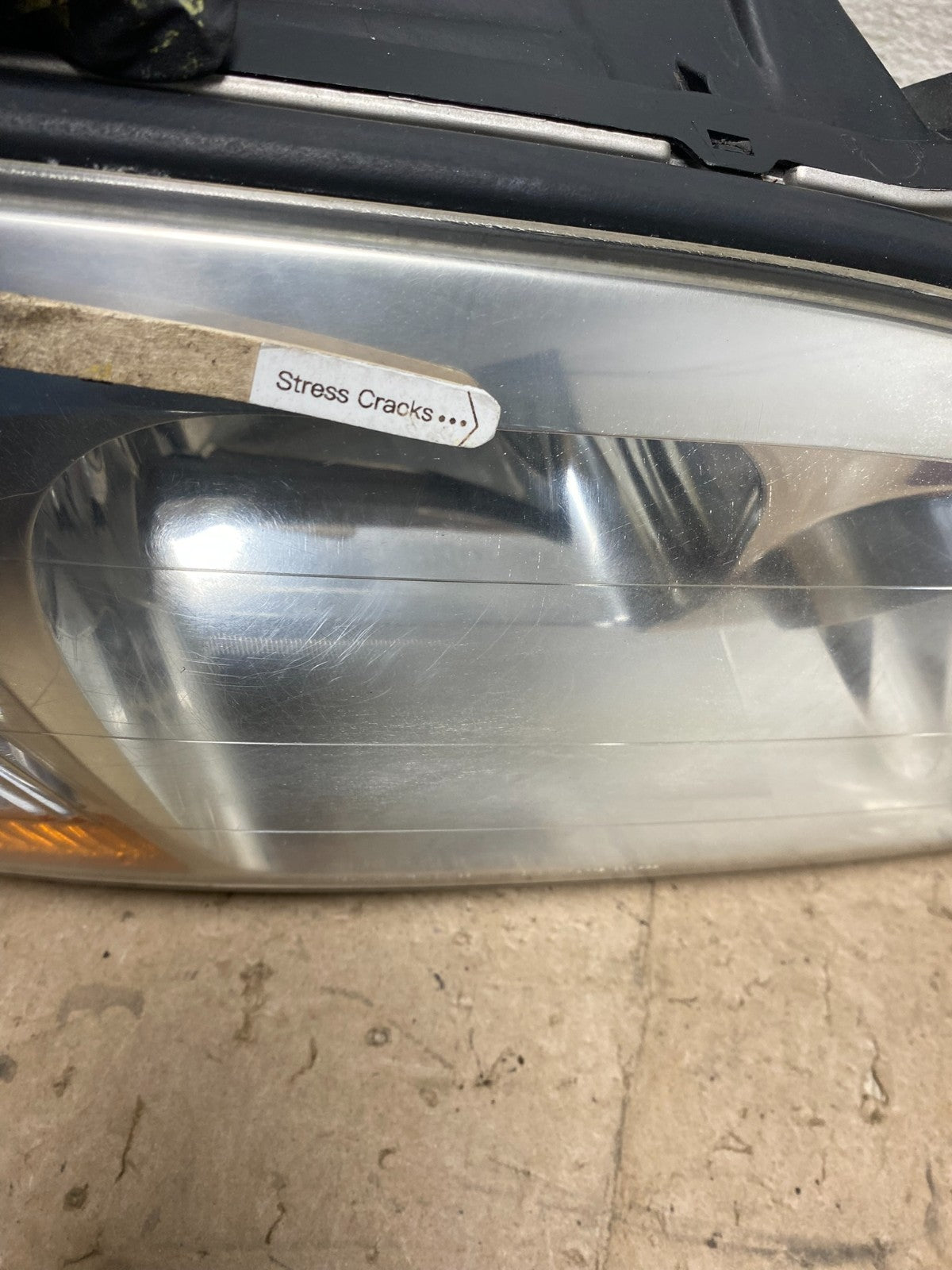 2001 to 2003 Acura MDX Passenger Right RH Headlight AG5653 DW4