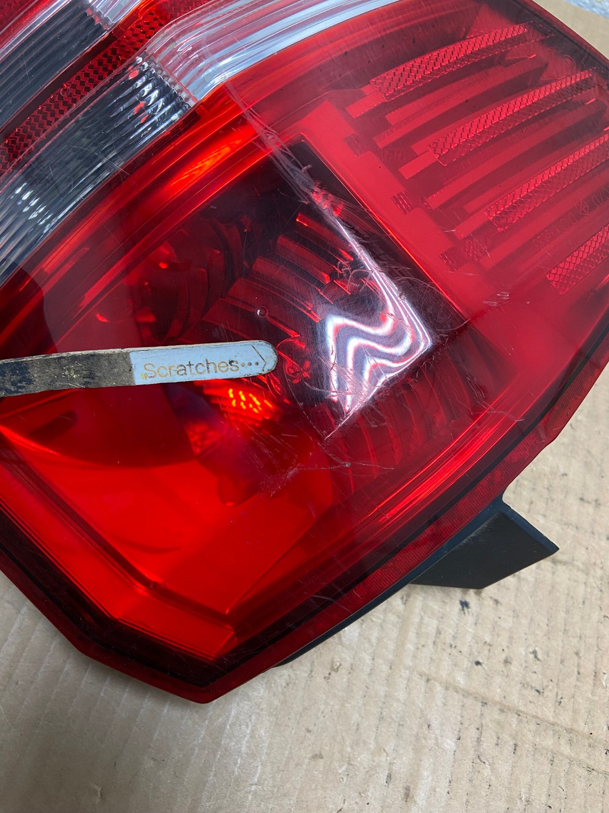 2009 2010 2011 Dodge Journey Left Driver Lh Tail Light AI7857 LK3