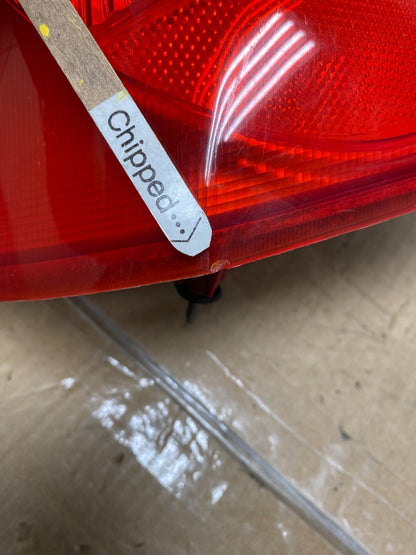 2001-2003 Sedan Hyundai Elantra Left Driver Lh Side Tail Light AE6754 DW5