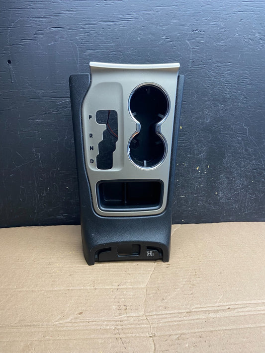 2011 to 2013 Jeep Grand Cherokee Center Console Shifter Cup Holder AF1918 DG0
