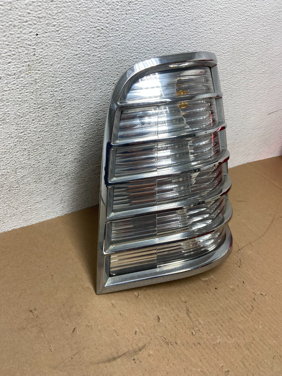 2006 2007 2008 2009 2010 Mercury Mountaineer Left Driver Side Tail Light AD64702