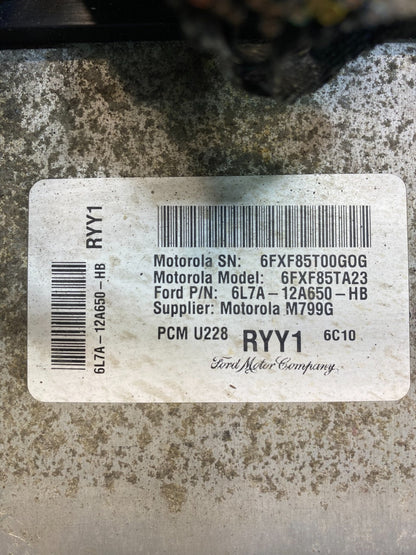 2006 Lincoln Navigator 5.4L Engine Control Unit ECU 6l7a-12a650-hb OEM AA7654 DG4