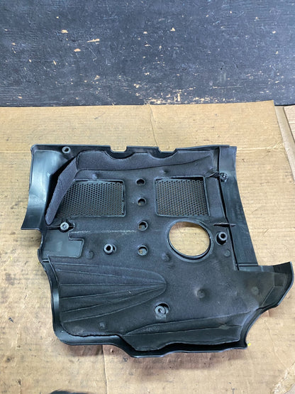 2005 to 2008 Audi  A4 1.8L T Engine Cover  Garnish Oem Q9812 DG6