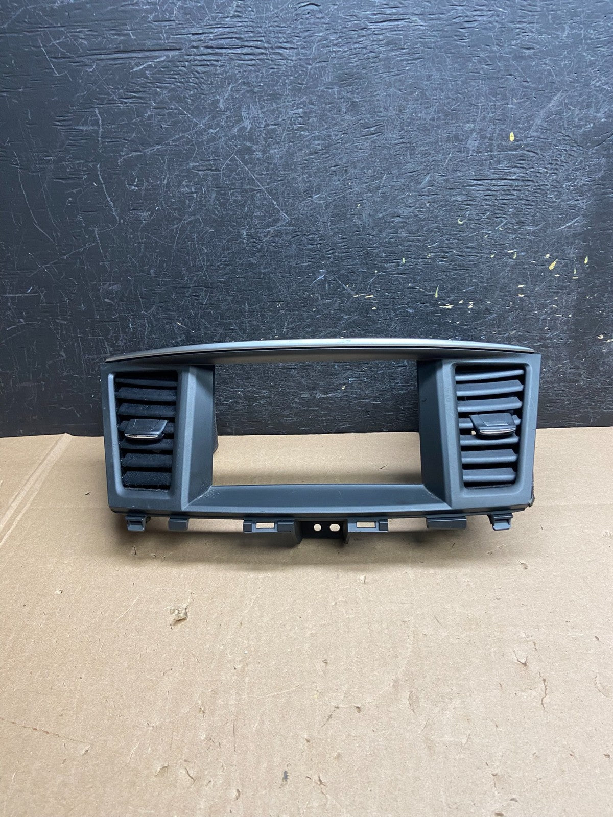 2013-2015 Infiniti JX35 QX60 Dash Center Screen Radio Display Bezel ai6352 DG0