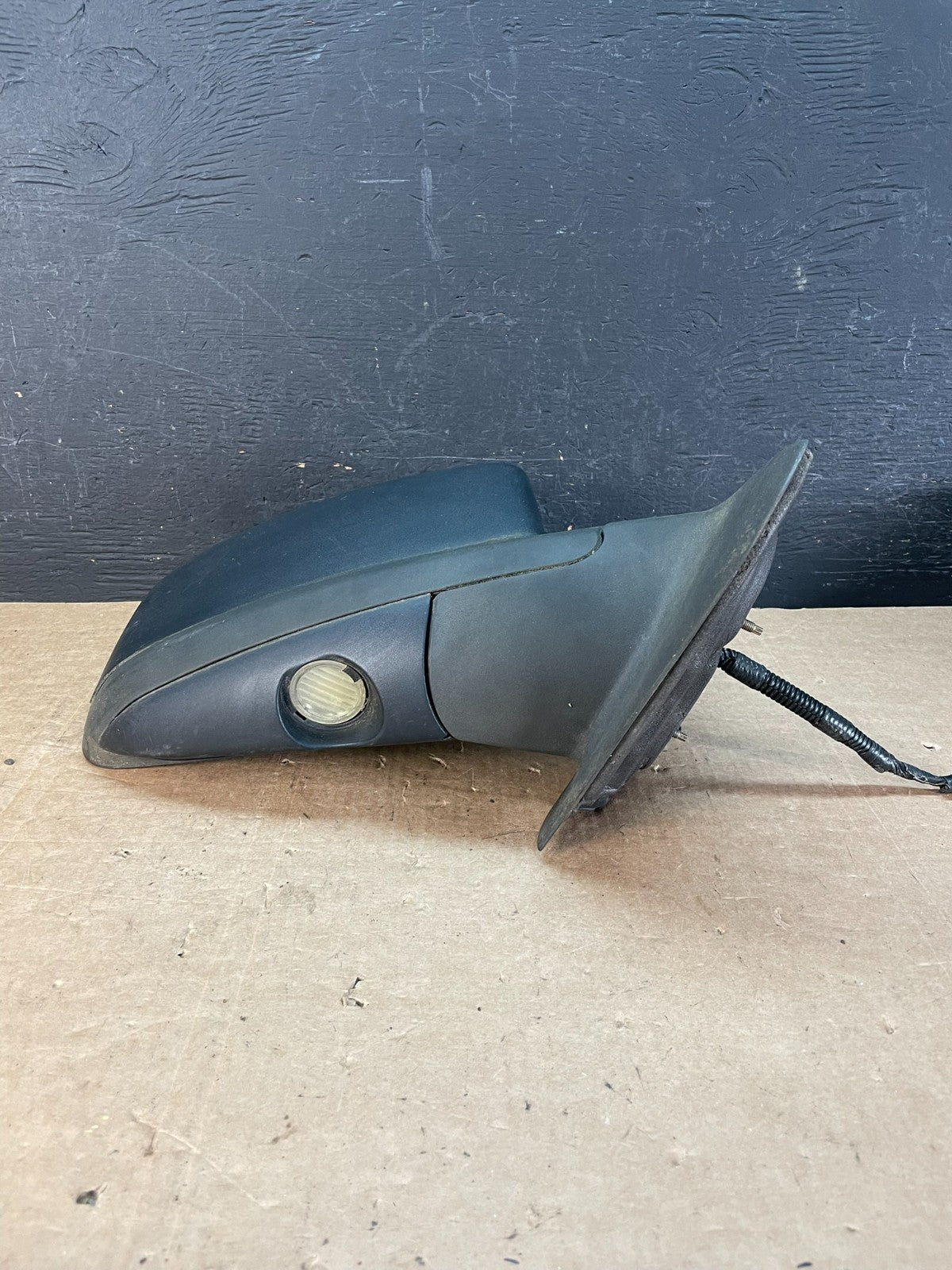 2003-2006 Ford Expedition Right Passenger Side View Door Heated Mirror AE8551 DW3
