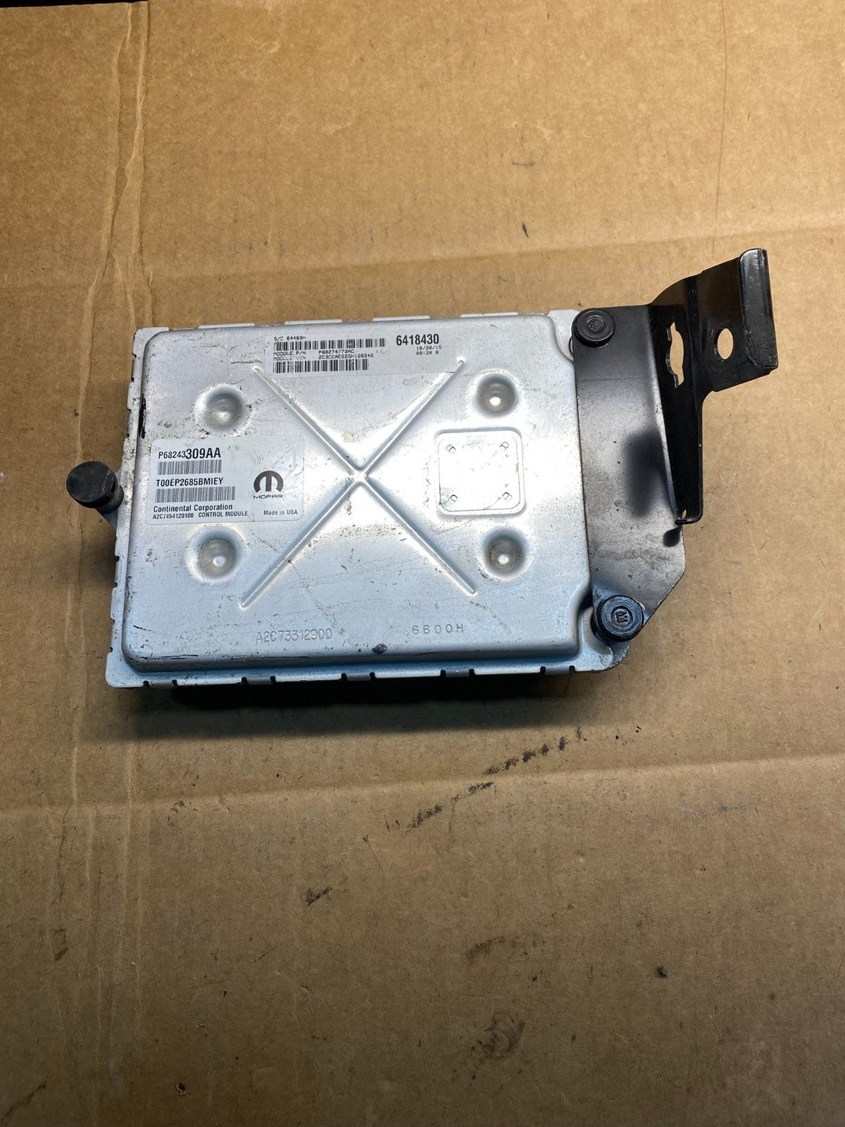 2016 2017 Chrysler 300 Engine Control Module ECU ECM AB3643 DG1