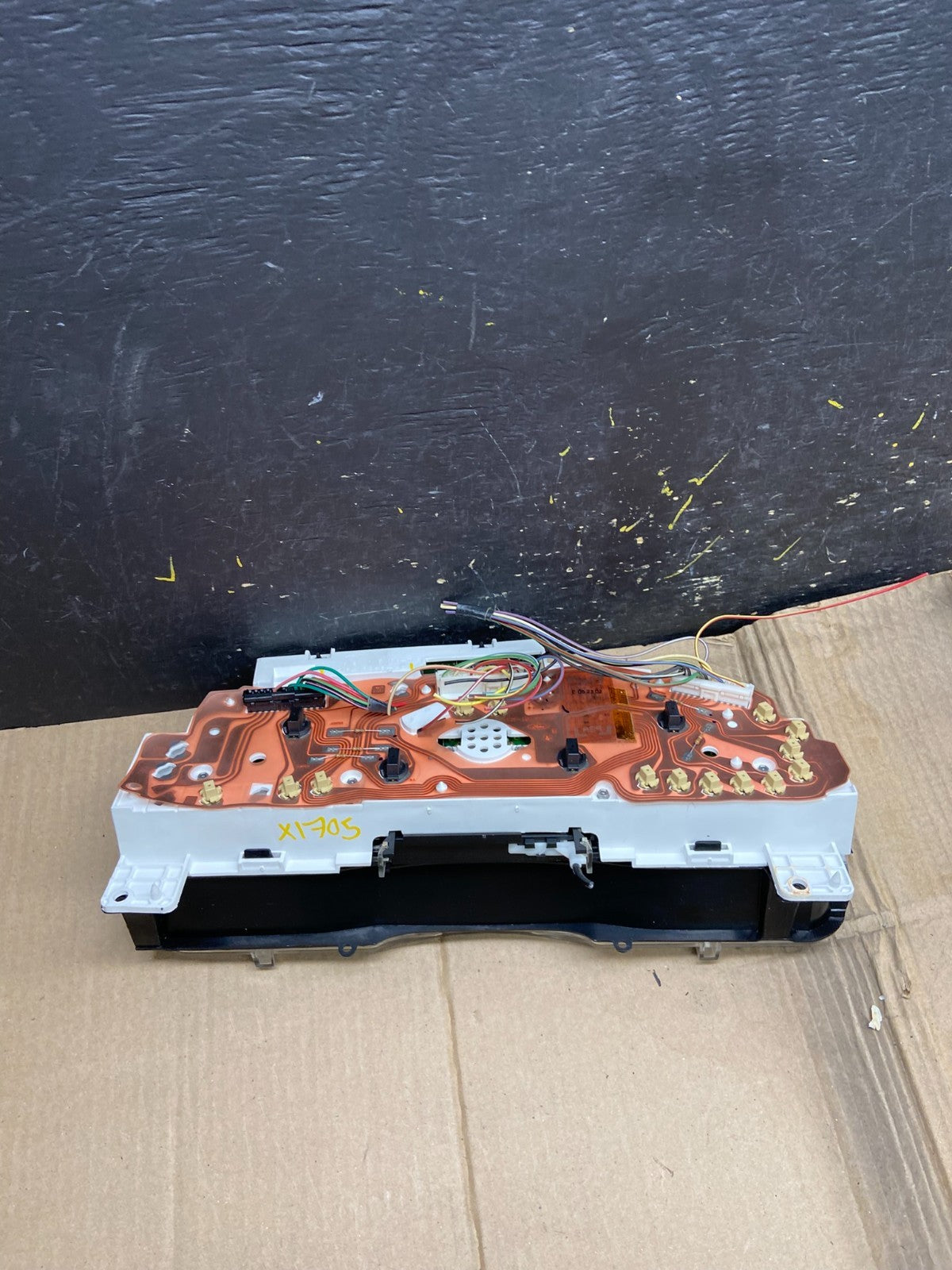 2001 - 2002 Ford Econoline E250 E350 Van Speedometer Instrument Cluster X1705 DG5