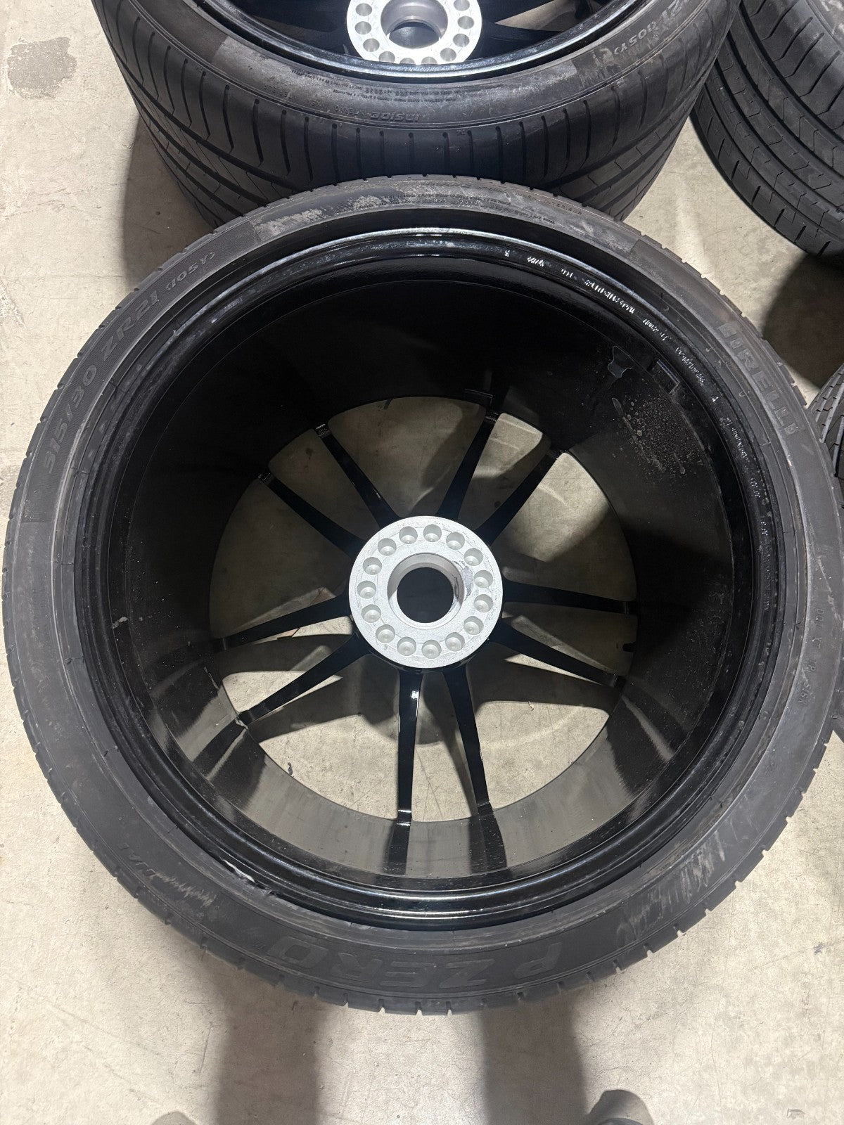 Porsche 911 992 Turbo Sport 4 11.5Jx21 4xWheels Rims 992601025AA Center Lock OEM1