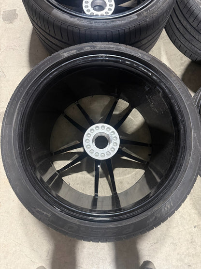 Porsche 911 992 Turbo Sport 4 11.5Jx21 4xWheels Rims 992601025AA Center Lock OEM1