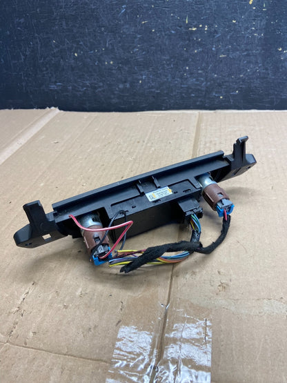 2007 - 2014 Chevrolet Tahoe Yukon Pedal Traction Switch AH5590 DG3