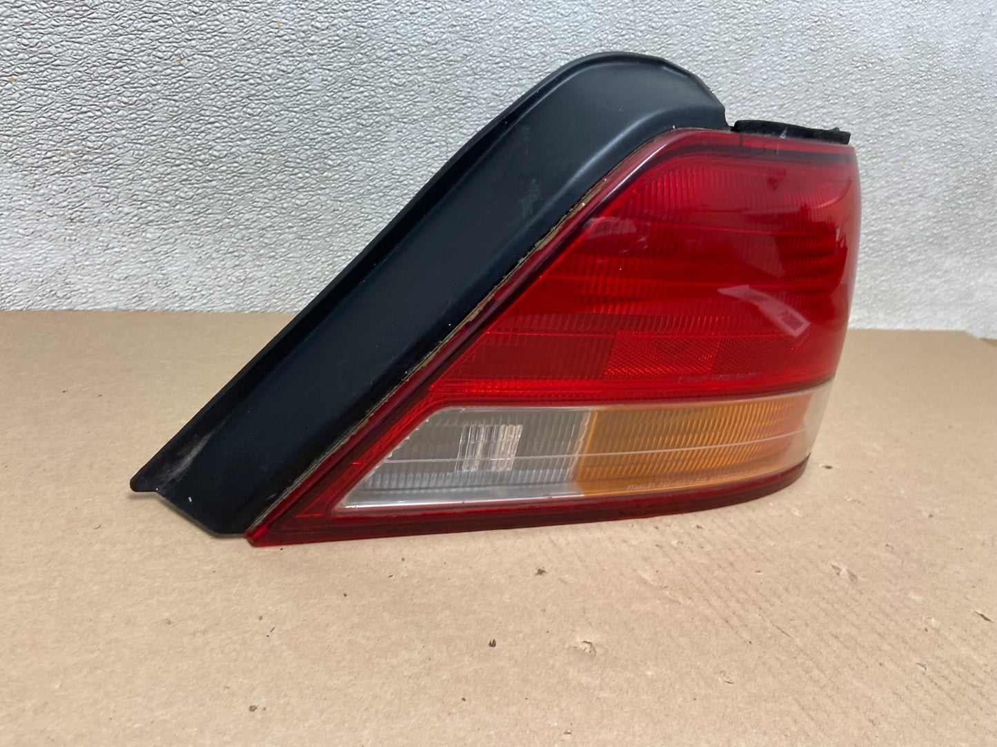 1995 to 1998 Acura TL Right Passenger Rh Side Tail Light Oem AB5008 DG2