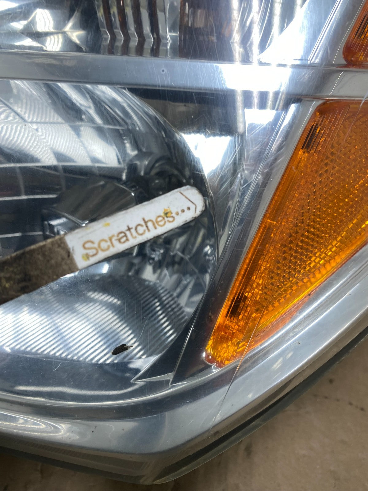 2005-2007 Nissan Pathfinder Halogen Headlight Left Driver LH AJ2211 DW3