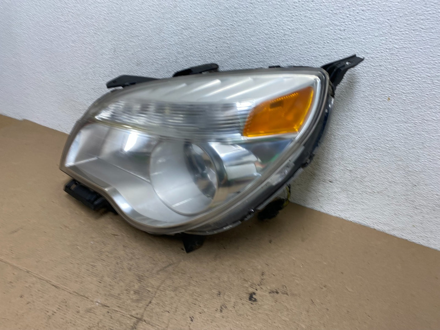 2010-2015 Chevrolet Equinox Halogen Headlight Left Driver LH Side AF5691 DW1
