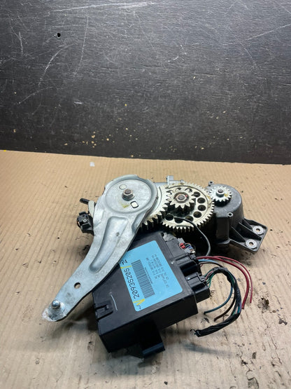 2009-2012 GMC Acadia Power Motor Liftgate Tailgate Control Module X0905 DG3