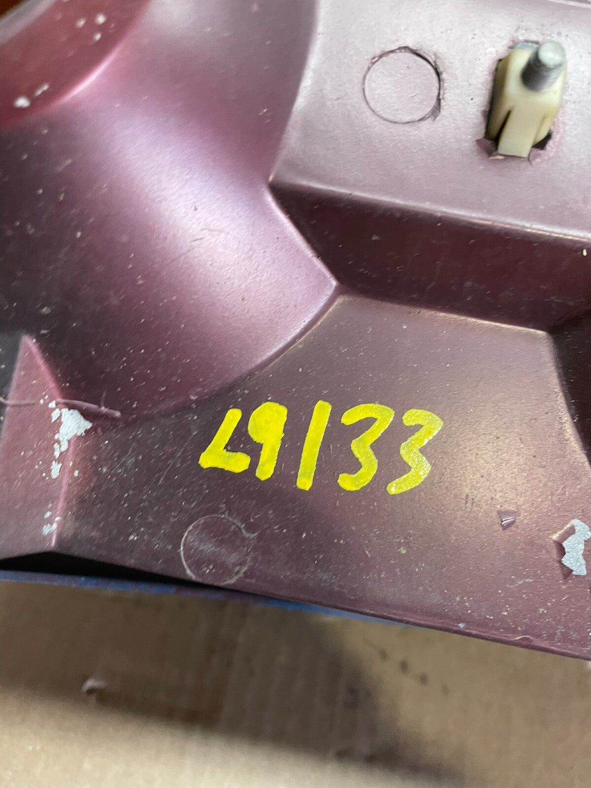 1985 1989 Plymouth Reliant Right Headlight Bezel W/Turn Signal Marker OEM L913316