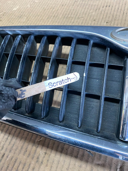 1996 to 1999 Infiniti i30 Front Upper Grill Grille OEM N8374 PS5