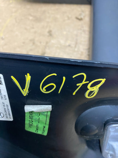 2007 to 2017 Mercedes-Benz Sprinter Right Passenger View Door Mirror OE V6178 DG7