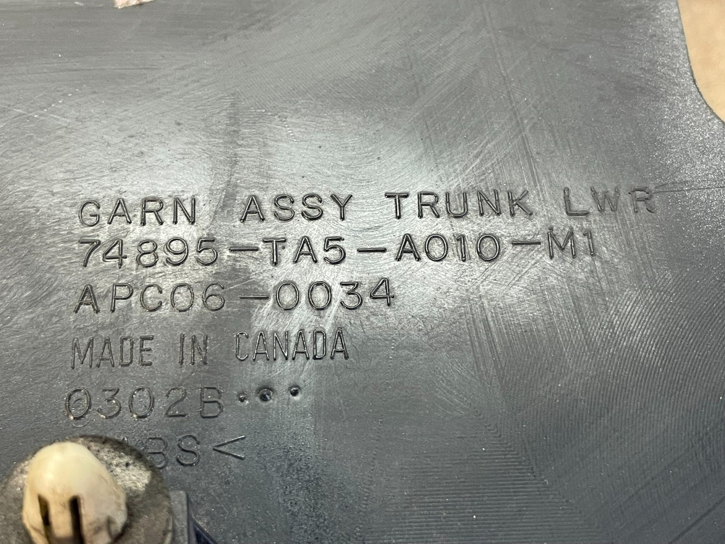 2008 to 2009 Honda Accord Sedan Trunk Deck Lid Trim Panel Molding AG3116 DG6