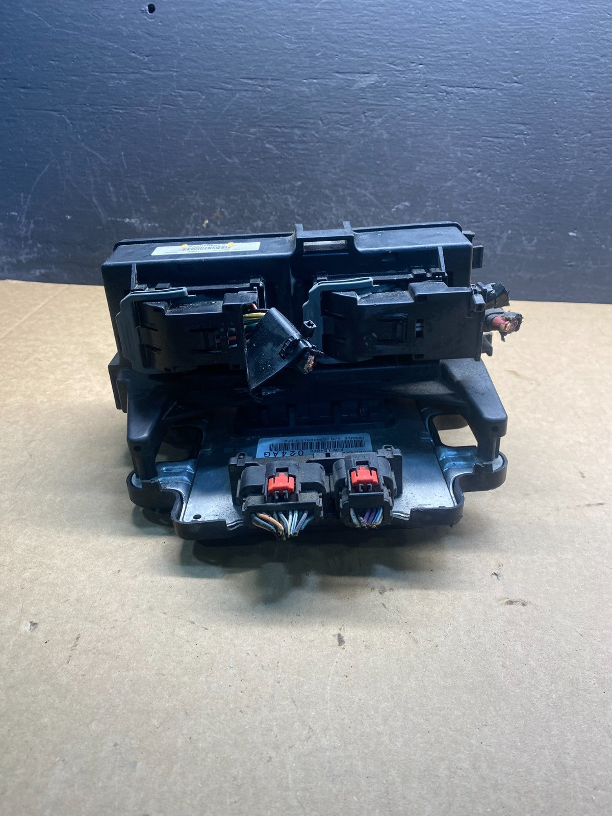 2006 Jeep Grand Cherokee Integrated Power Fuse Box Body Control Module AC7036 DG1