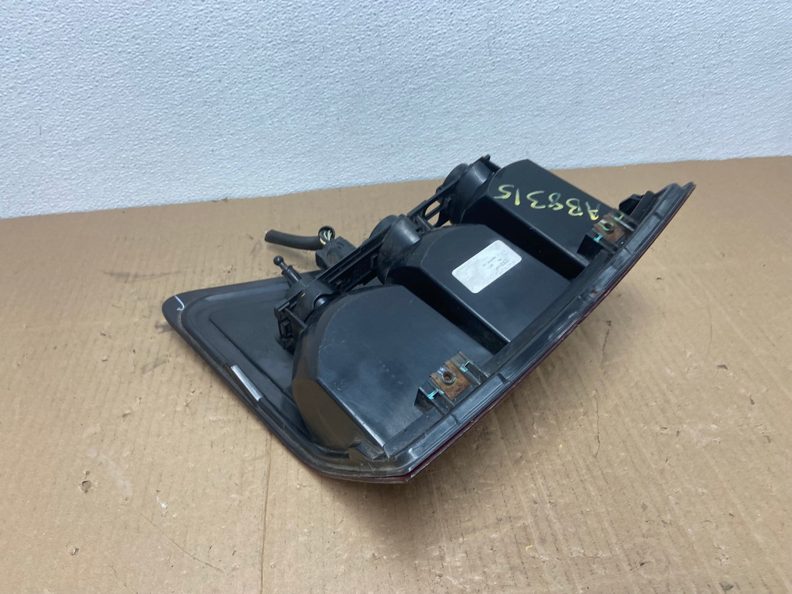 2005 to 2006 Jeep Grand Cherokee Left Driver Side Lh Tail Light AB8315 LK6