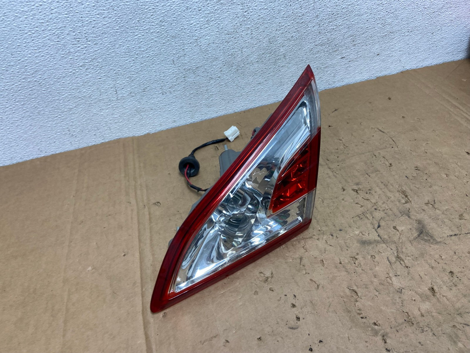 2011-2014 Nissan Murano Right Passenger RH Side Inner Tail Light AD3079 LK2