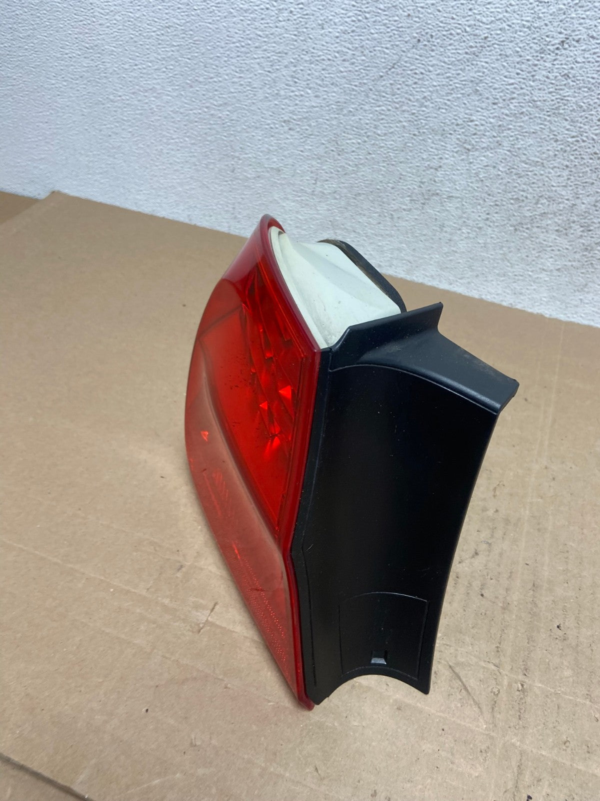 2009 2010 BMW 323i 325i 328i 335i 3 Series Left Driver Tail Light AE4998 LK1