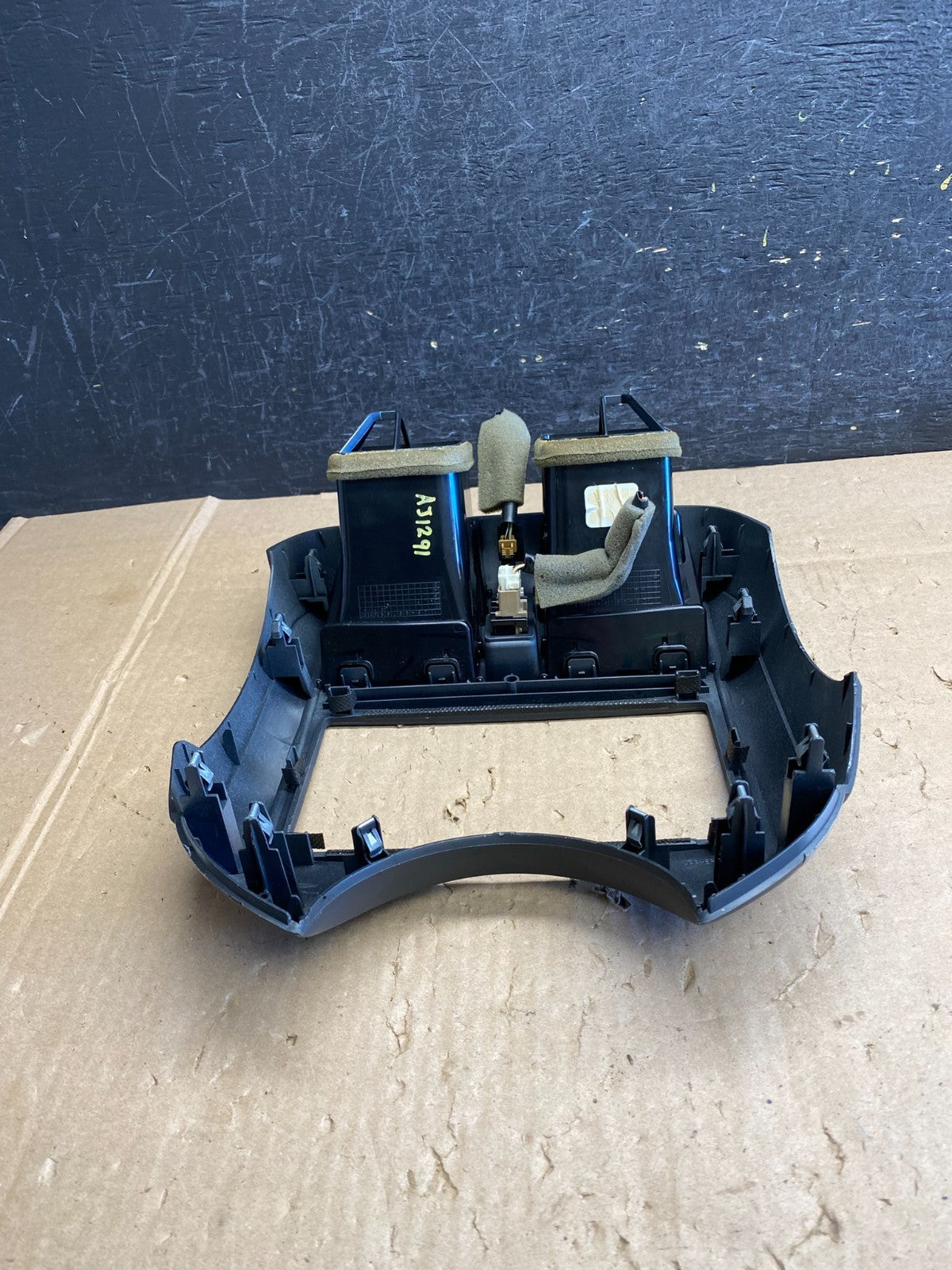 2012 to 2019 Nissan Versa Center Vent Dash Radio Trim Bezel AJ1291 DW3