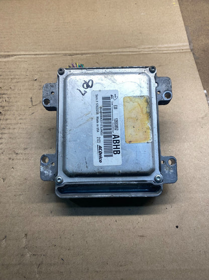 2010 to 2013 Chevrolet Silverado Yukon Engine Control Module ECM ECU ab7359 DG2