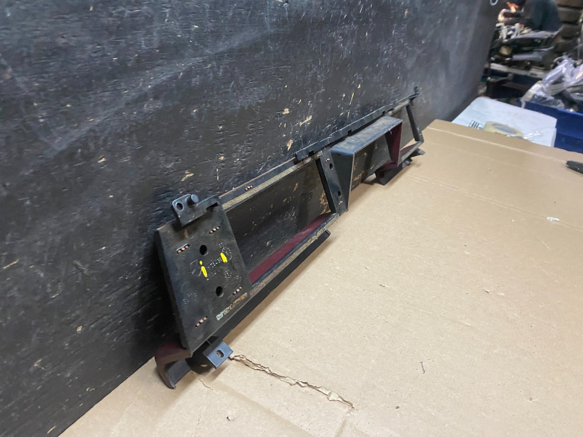 1991 to 1993 Chrysler New Yorker instrument cluster wood grain bezel U0041 PS5