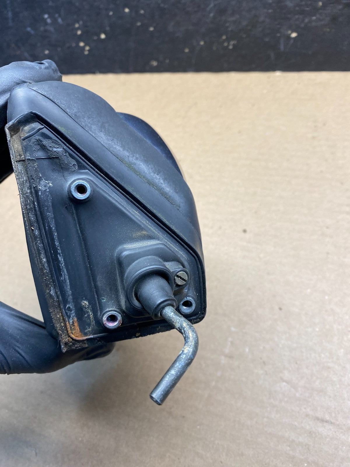1977 to 1985 Mercedes Benz W123 240D 300D 300TD Left Driver Door Mirror r4429 DG5