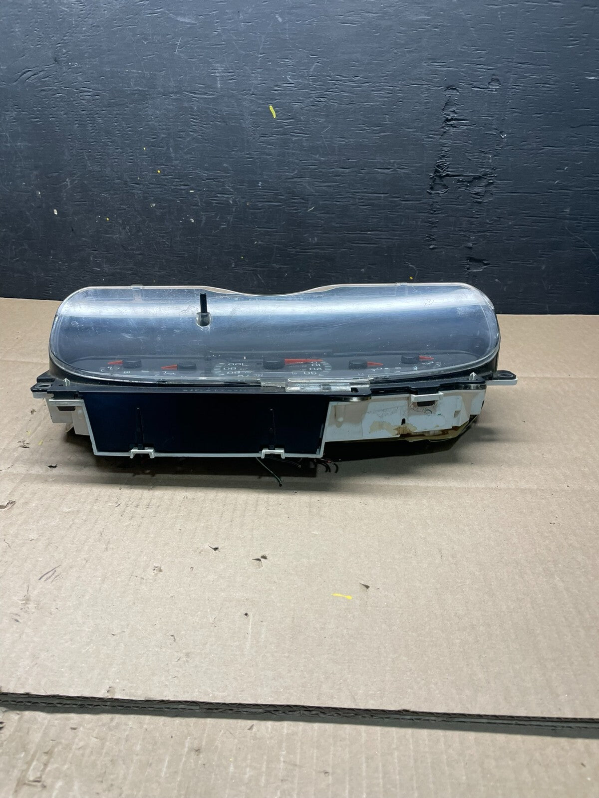 2001 to 2002 Ford Econoline E250 E350 Van Speedometer Instrument Cluster I50973