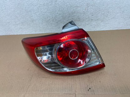 2010 to 2012 Hyundai Santa Fe Left Driver Side LH Tail Light AE6647 LK0