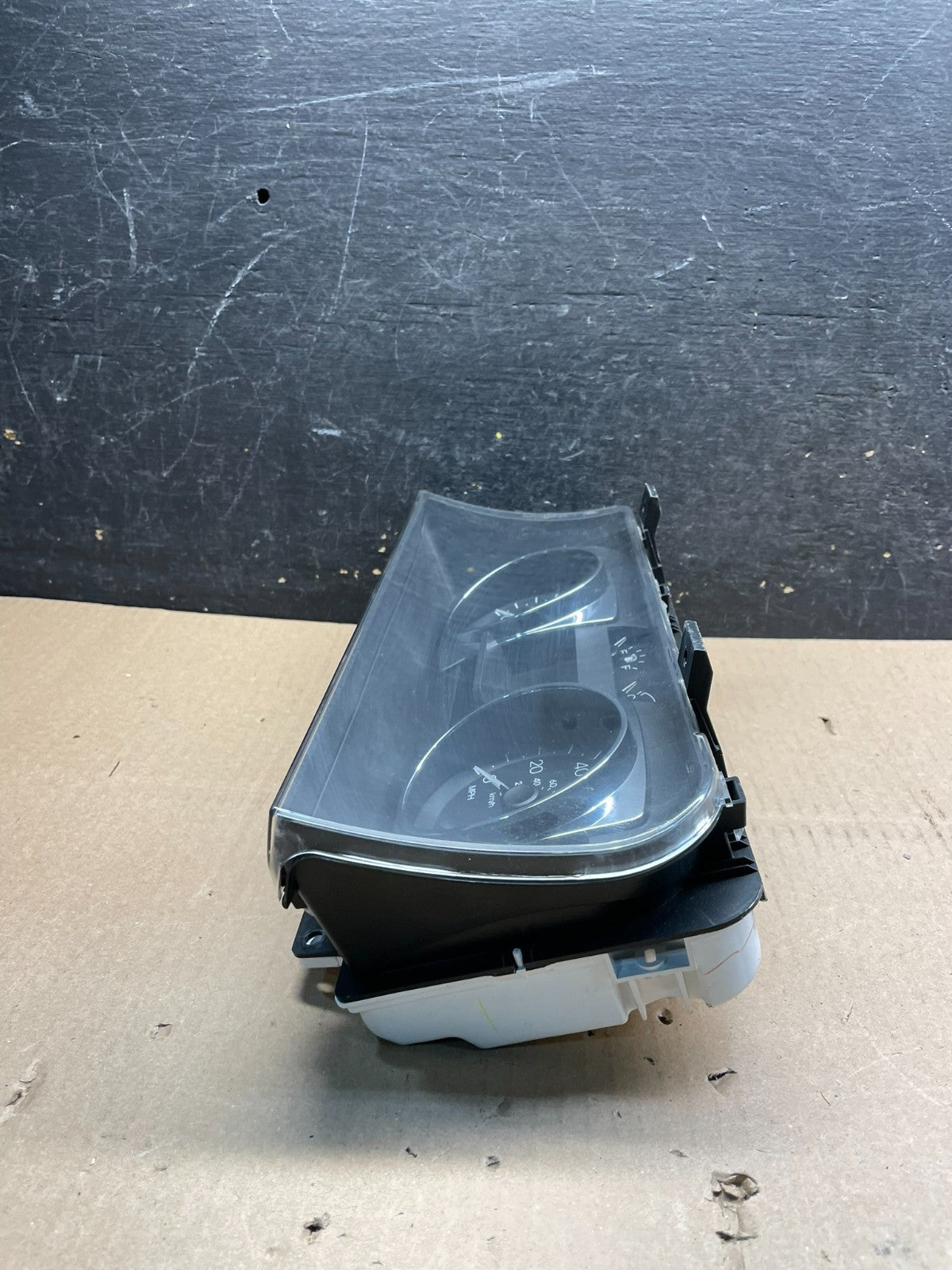 2005-2007 Lincoln Zephyr 3.5L Speedometer Cluster Gauge U1389 DG3