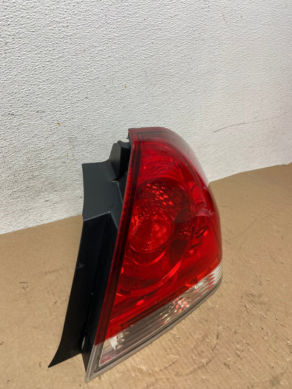 2006 - 2012 Chevrolet Impala Tail Light Right Passenger RH Side AD7769 LK2