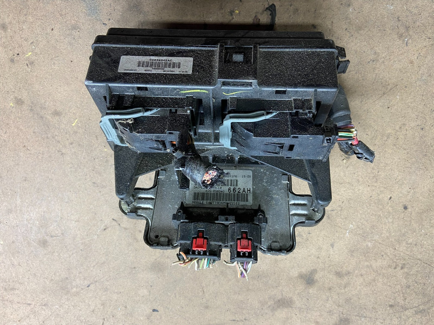2005 Jeep Grand Cherokee Commander BCM Body Control Module M7491 DG Oem2
