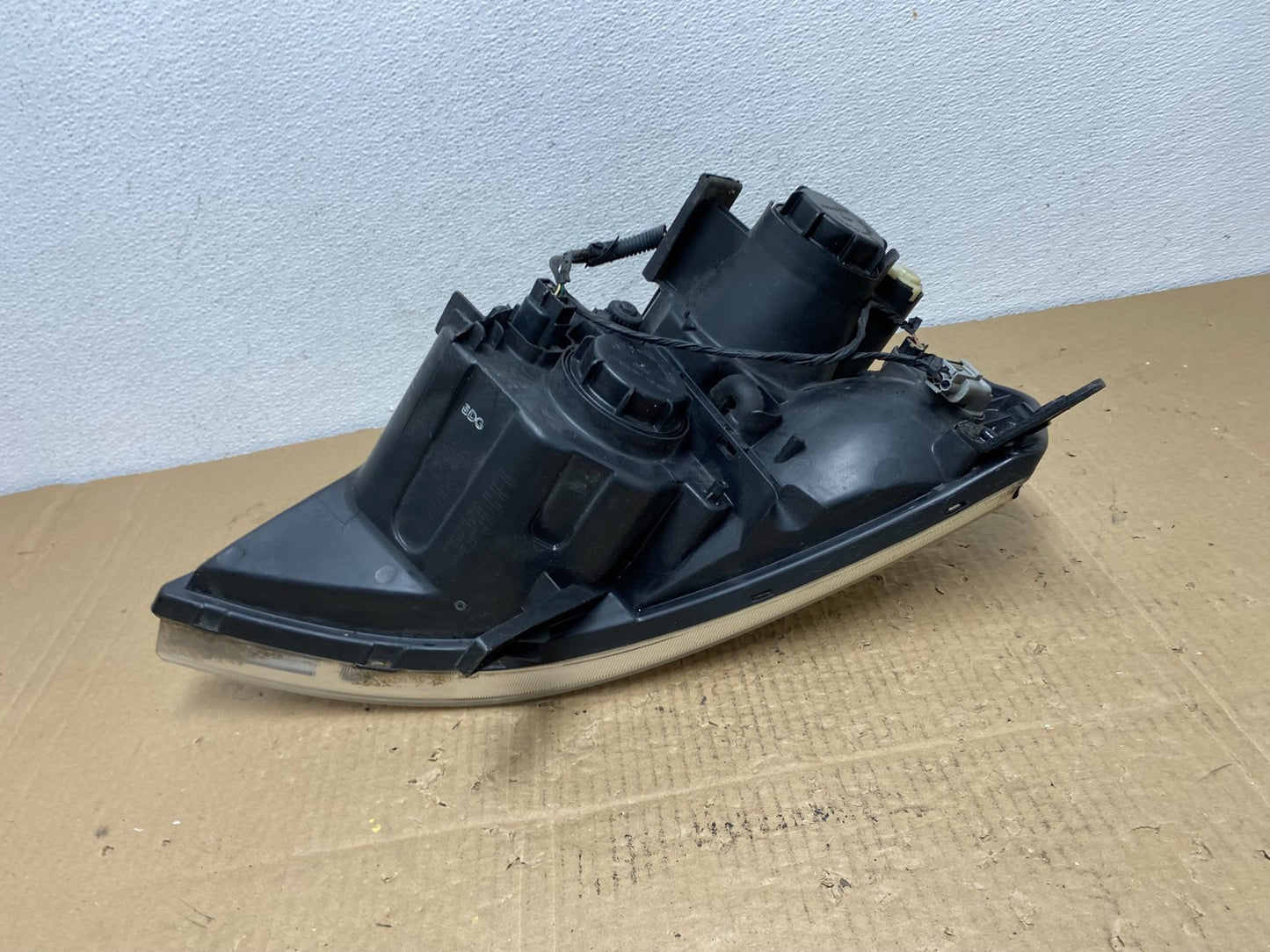 2008-2012 Kia Sedona Left Driver Lh Side Headlight Halogen Oem AC3947 DW6