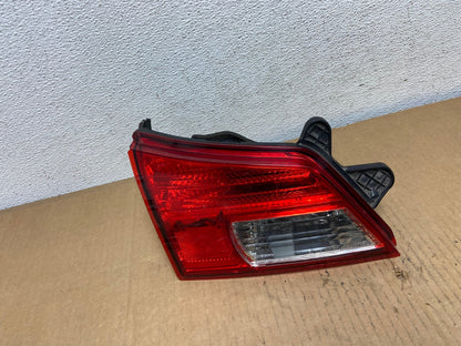 2010-2014 Subaru Outback Left Driver Lh Side Inner Tail Light AD0837 LK0