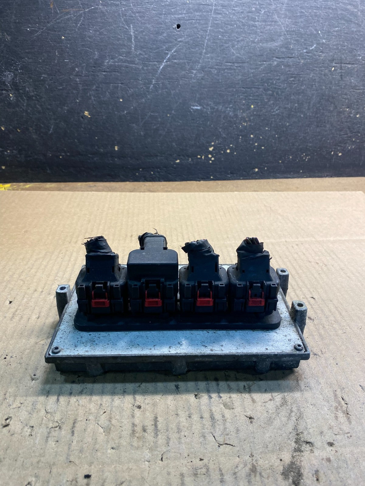 2011 Dodge Dakota 3.7L V8 Engine Computer Module ECM ECU Unit OEM Z4730 DG1