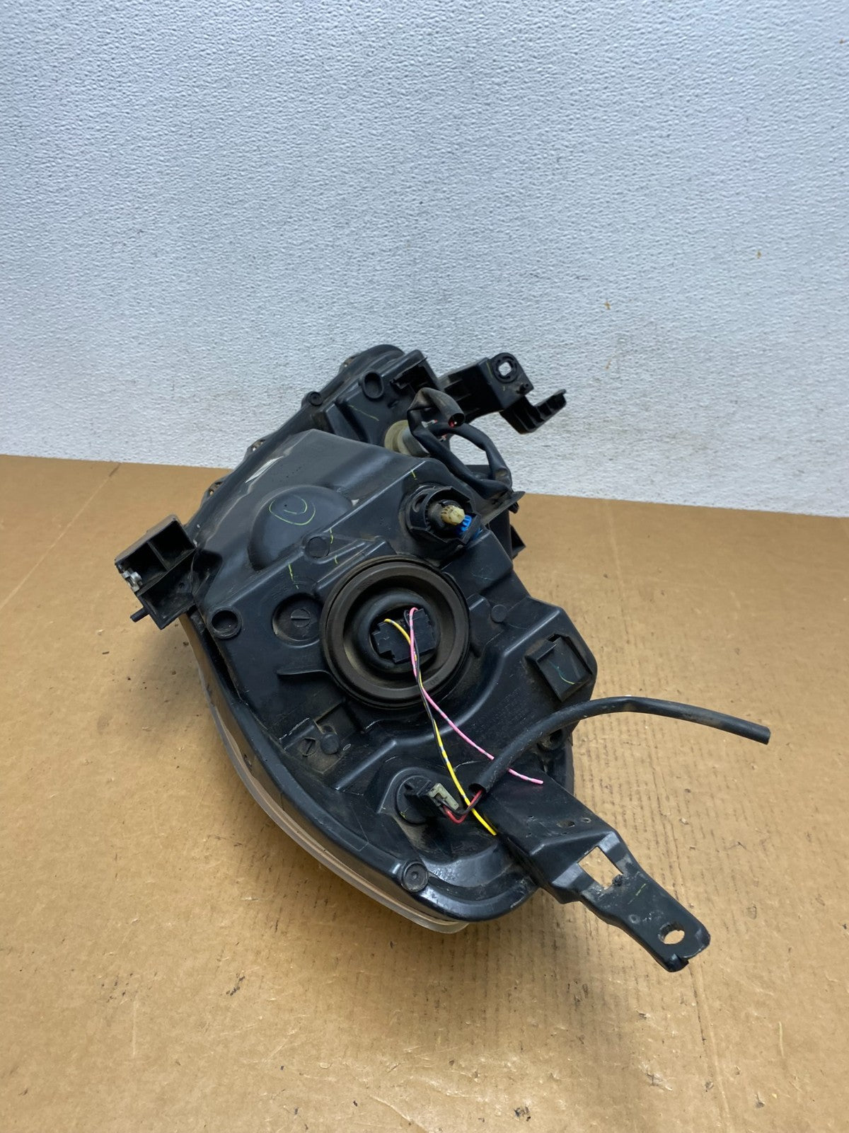 2012 2013 2014 Nissan Versa Sedan Headlight Right Passenger Rh AE0641 DW7