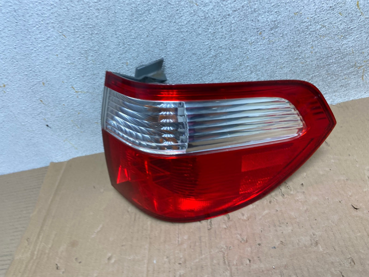 2005 2006 2007 Honda Odyssey Right Passenger RH Side Tail Light AI1249 LK1