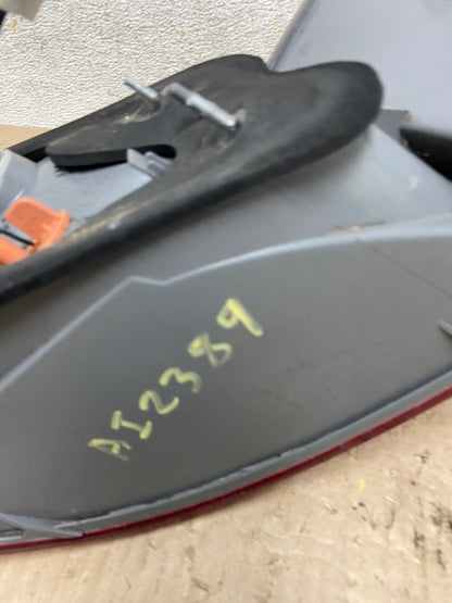 2009 to 2010 Hyundai Sonata Right Passenger Side Tail Light AI2389 LK6