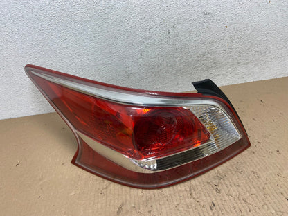 2013 2014 2015 Nissan Altima Left Driver LH Side Tail Light AE8894 LK0