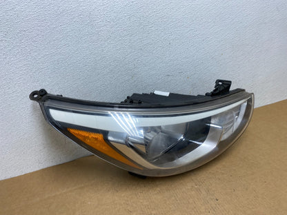 2015 to 2017 Hyundai Accent Right Passenger Halogen Headlight AD4523 DW2